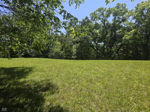 8025 N Fish Rd, Bloomington, IN 47408