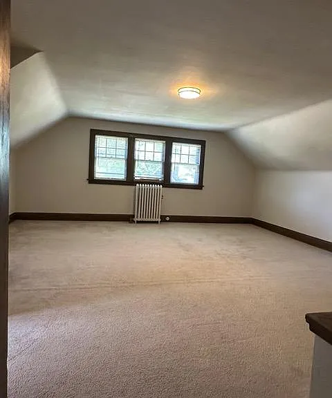 2433 Woodmere Dr — Photo 21