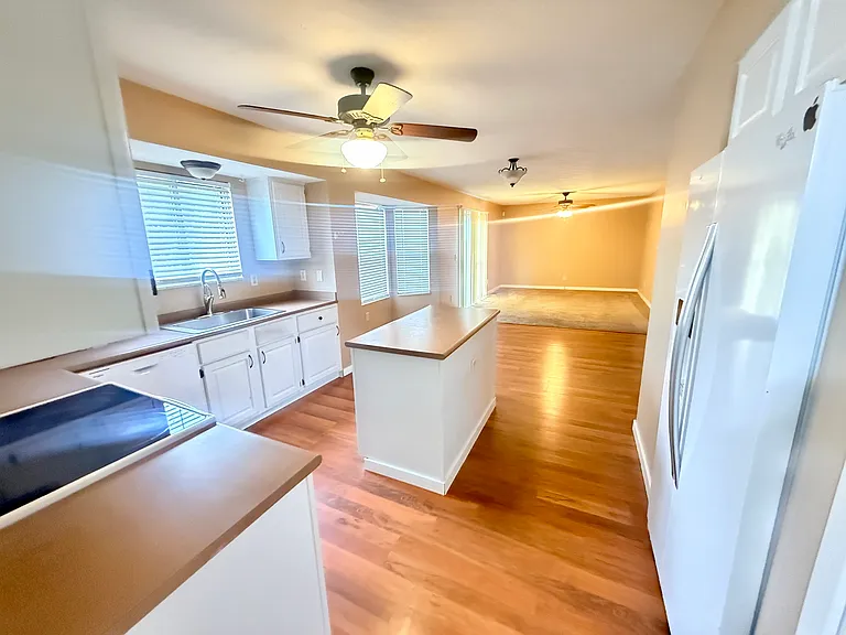 8106 Tuscany Rd — Photo 6