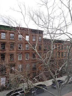 Rented by Bohemia Realty Group | media 62