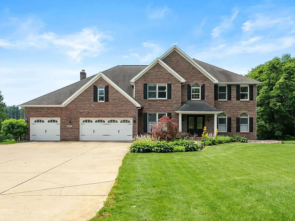 22873 Cherry Hill Ct