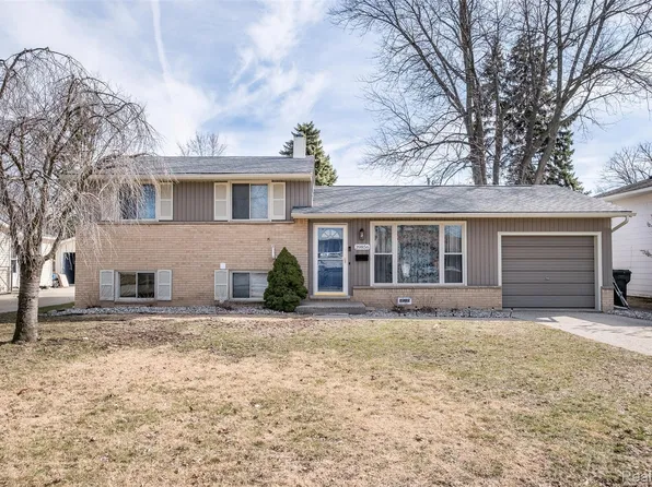 39856 Parklawn Dr, Sterling Heights, MI 48313