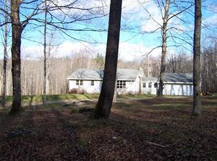 1529 E Washington Rd, Washington, MA 01223