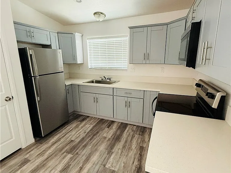 1101 Indio Ct #1 — Photo 5
