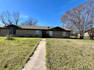 507 Rolling Hills Dr, Hewitt, TX 76643