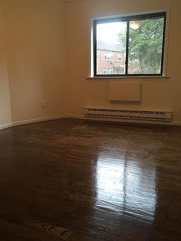 2nd image of 2705 Astoria Blvd APT 3G