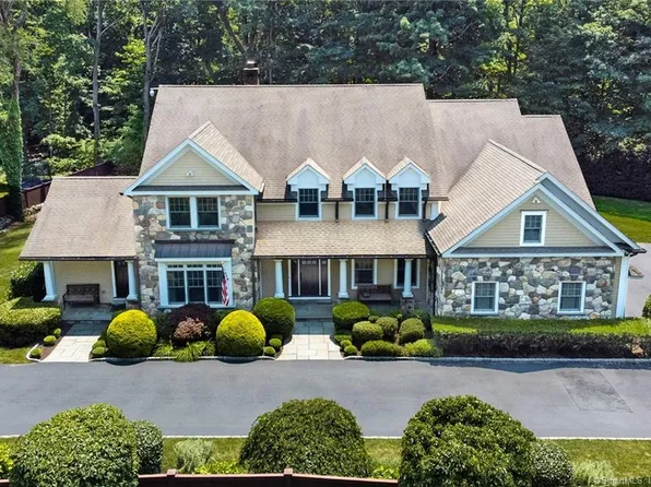 97 Grumman Hill Road, Wilton, CT 06897
