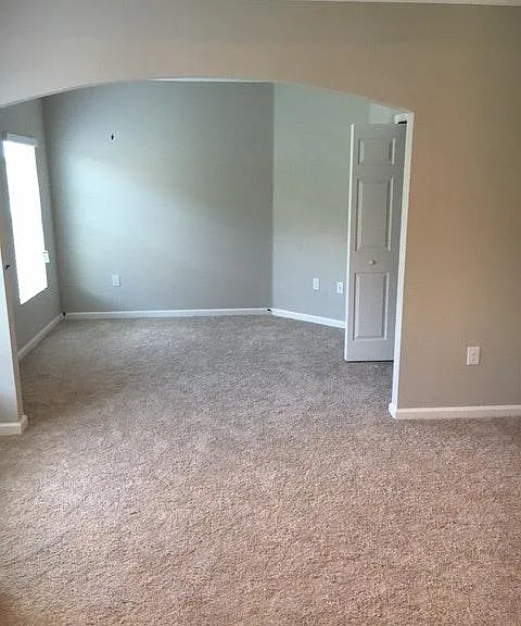 3080 Louetta Cir — Photo 8