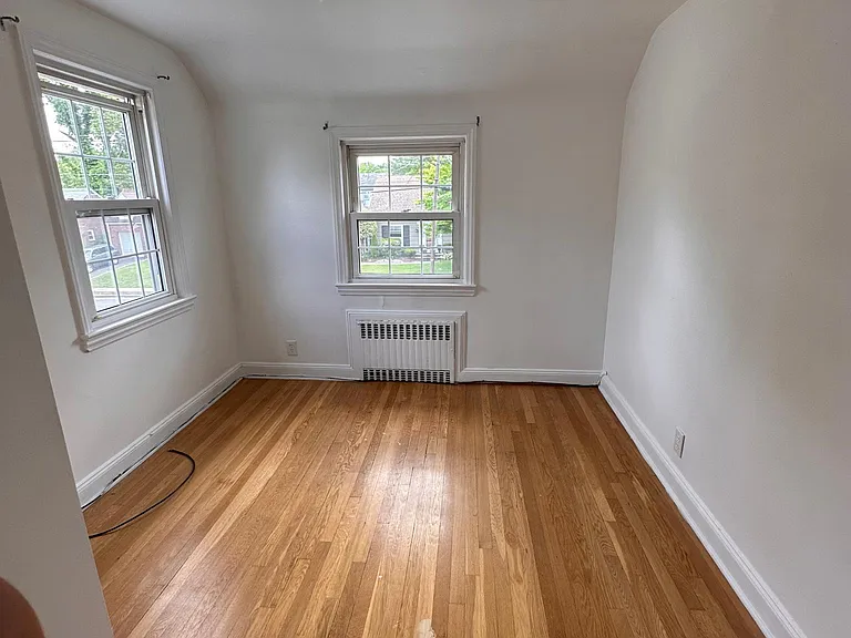 34 Edgewood Rd — Photo 9