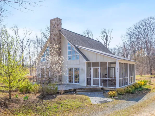 379 Fox Ridge Ln, Palmyra, VA 22963