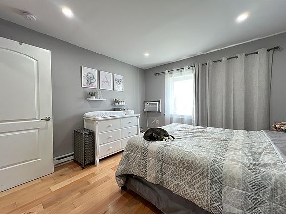 5th image of 7 Weld St APT 29