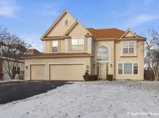 7390 Bittersweet Dr, Gurnee, IL 60031