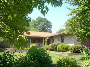 1534 Perry Dr NW, Canton, OH 44708