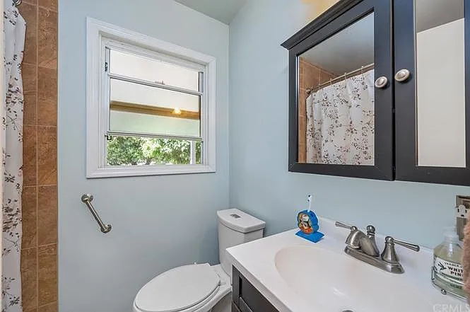 13528 E Russell St — Photo 18