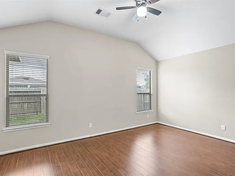 6530 Bayliss Valley Ln — Photo 18
