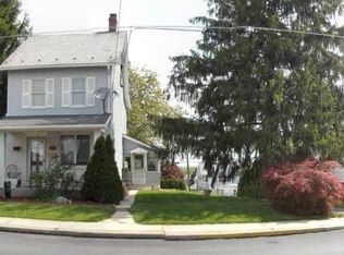 127 S 4th St, Coplay, PA 18037