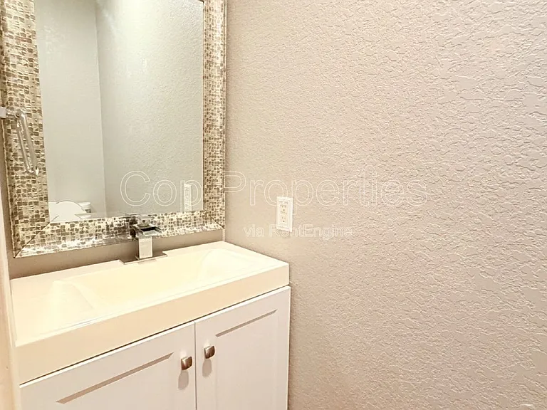6527 Ithaca Fls — Photo 7