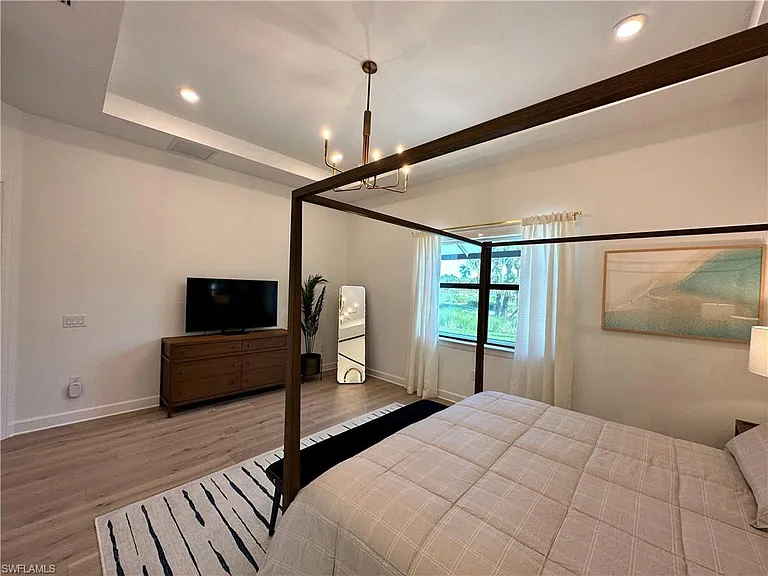 9260 Cormorant Dr — Photo 18