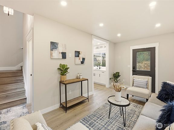 5th image of 9223 38th Avenue S #B