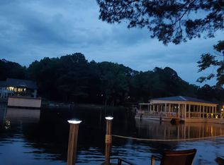 381 Chappel Hill Rd, Hot Springs, AR 71913