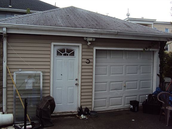 4th image of 48-50 Rockdale St
