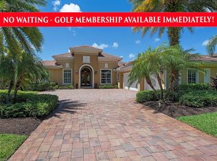 28016 Castellano Way, Naples, FL 34110