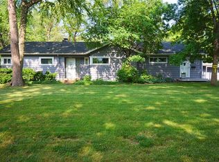 1516 64th St, Windsor Heights, IA 50324