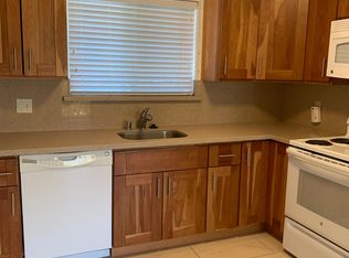 28 Finger Ave, Redwood City, CA 94062