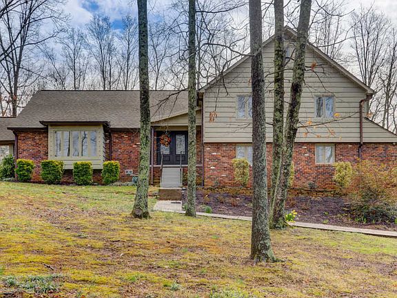 2nd image of 11020 Farragut Hills Blvd