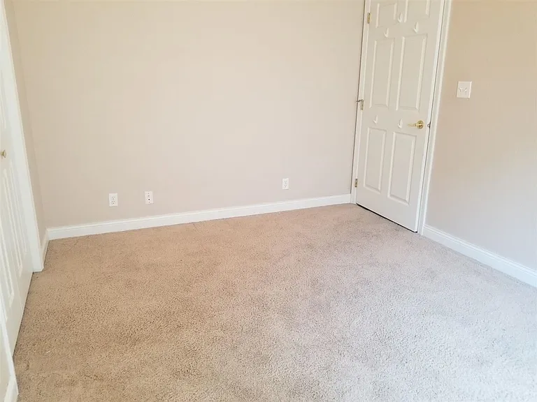 4001 W Philip Ave — Photo 21
