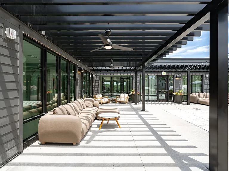 Solis Kennesaw — Photo 26