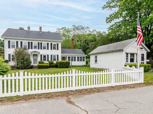 385-381 Ten Rod Rd, North Kingstown, RI 02852