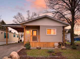 19 Vics Rd, Midland, ON L4R 0B9