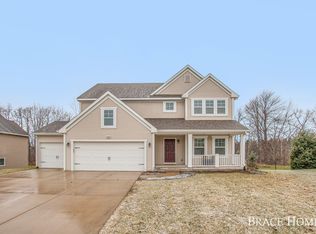 8645 Shore Way Dr SW, Byron Center, MI 49315