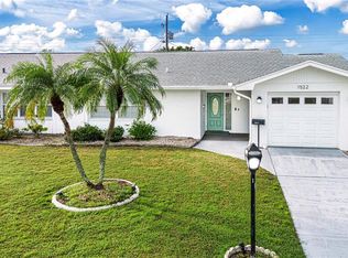 1522 Belle Glade Ave, Sun City Center, FL 33573
