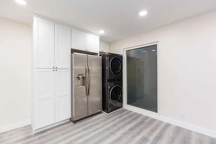 2615 Lake Ave #1 — Photo 6
