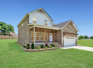 1118 Fawn Dr, Cookeville, TN 38501