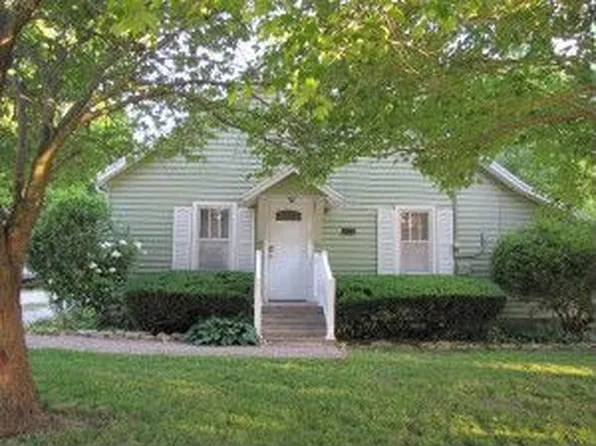 406 Ash St, Ashland, MO 65010