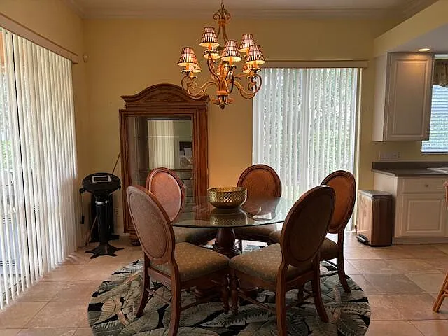 3 bed, 2.0 bath, 2000 sqft, $2,900 — Photo 4