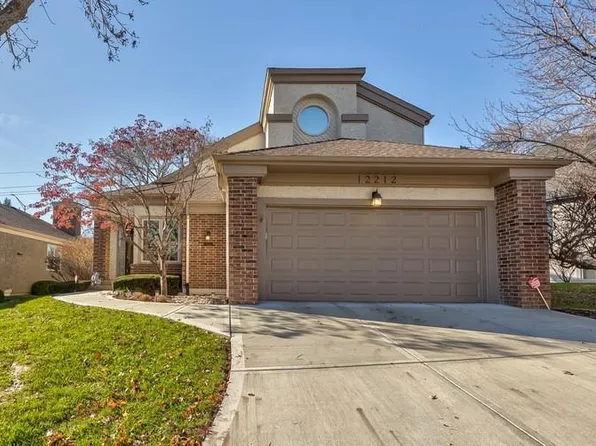 12212 Birch St, Overland Park, KS 66209