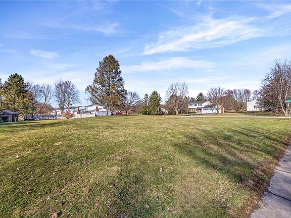 5th image of 668 Embury Rd Lot 62