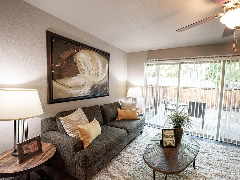 Selby Ranch Apartment Homes — Photo 3