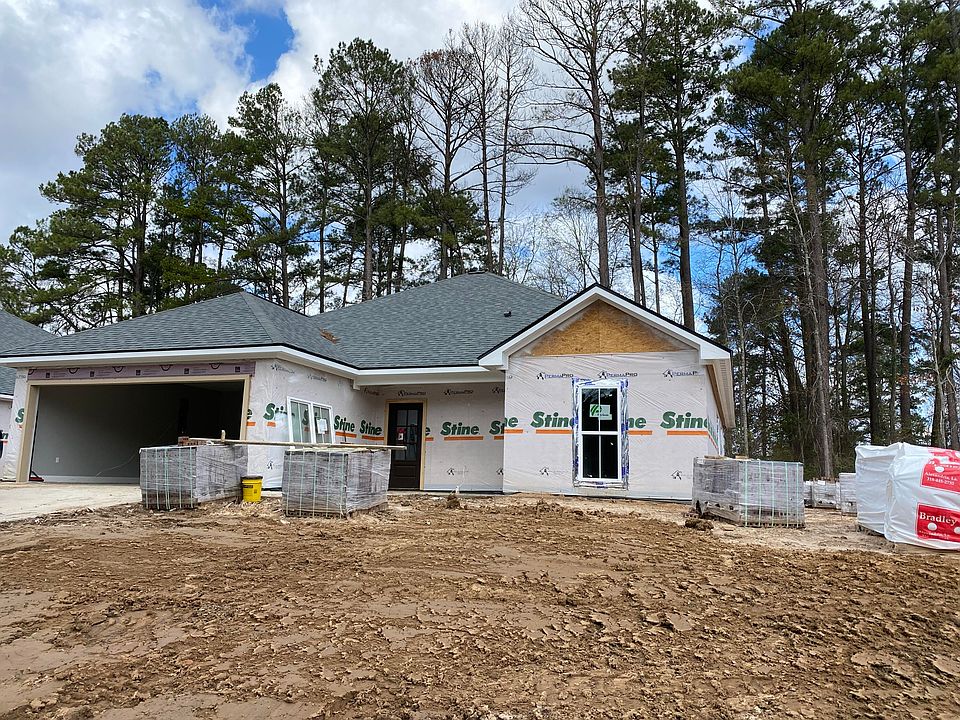 1st image of 308 W Schweitzer Ave
