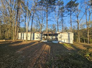 609 Knight Rd, Sumrall, MS 39482