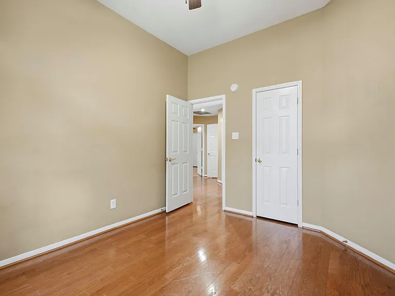 1638 Almond Brook Ln — Photo 33