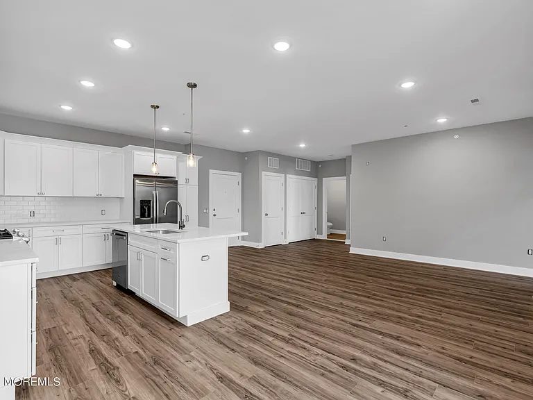 33 Union Ave #210 — Photo 31