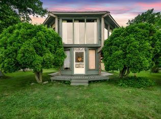 1 Runkle Middle, Middle Bass, OH 43446