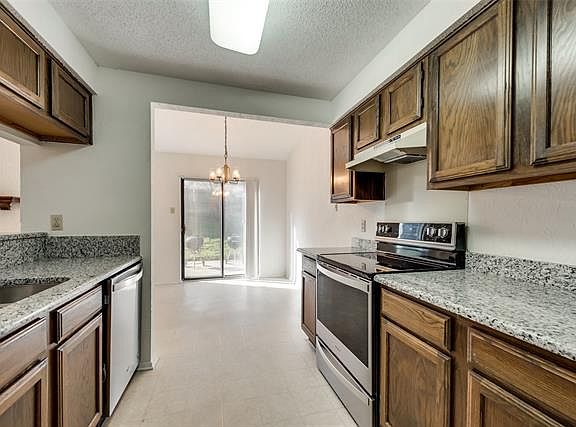 3rd image of 2209 Harrington Ct
