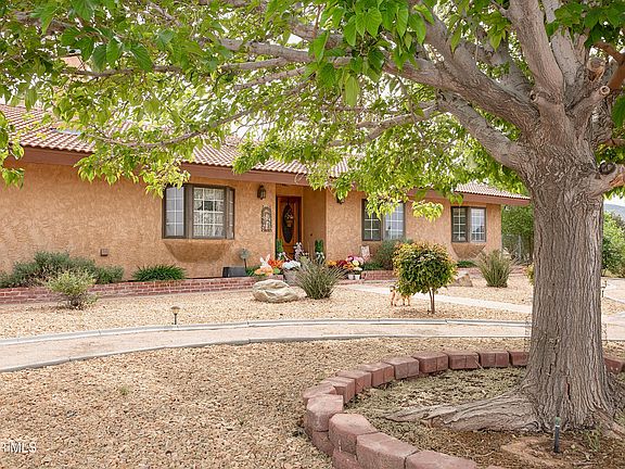 4th image of 2212 W Avenue O8