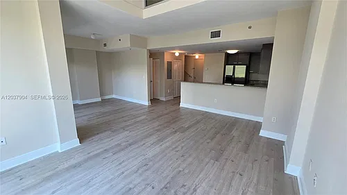 3001 SW 27th Ave #L402 Photo 1 3001 SW 27th Ave #L402 Photo 1